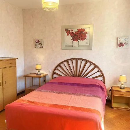 Apartment Calme, 4 Couchages, Proche Et Commerces, Terrasse Exposee Sud, Parking Privatif Le Lavandou
