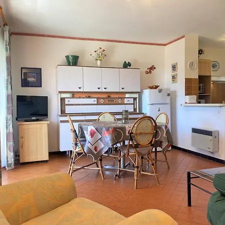 Calme, 4 Couchages, Proche Et Commerces, Terrasse Exposee Sud, Parking Privatif *